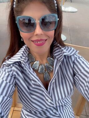 Meet your Posher, Raheela